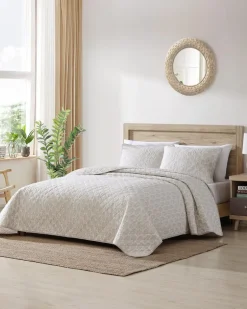 Bahama Fronds Reversible 3-Piece Full/Queen Quilt Set