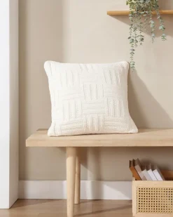 Chain Basket Decorative Pillow