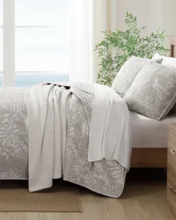 Jungle Toile Reversible 3-Piece King Quilt Set