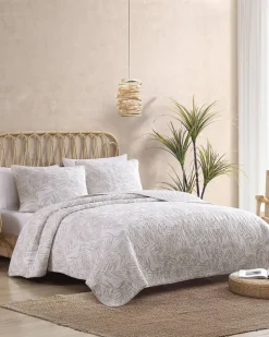 Palmday 2-Piece Twin Quilt Set