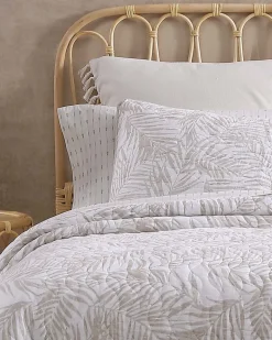 Palmday 2-Piece Twin Quilt Set