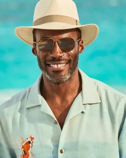 Shark's Cove Sunglasses by Maui Jim®