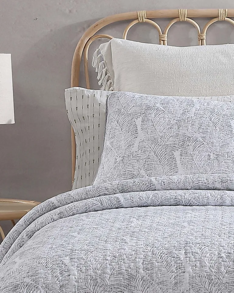 Water Leaves 2-Piece Twin Quilt Set