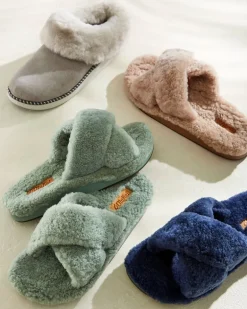 Women's OluKai® Hila Heu Slippers